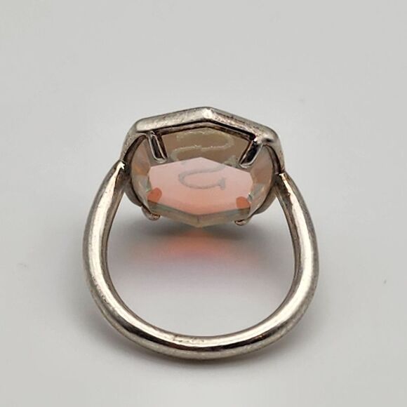 Kendra Scott Davis Silver Tone Irridescent S Engraved Glass Ring (5) - Picture 6 of 8